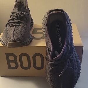 Adidas Yeezy Boost 350 V2 Black Sneakers